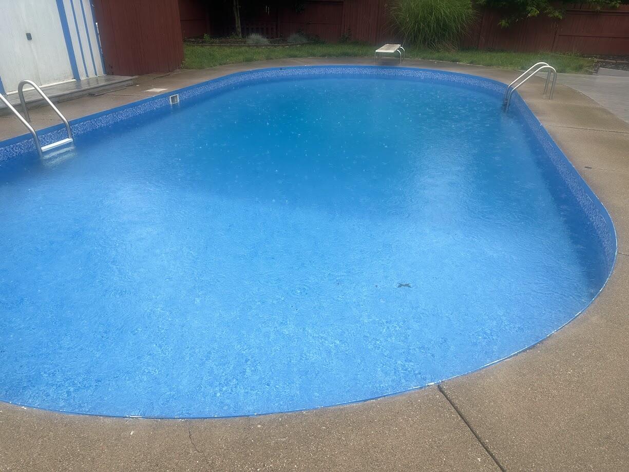 58446 Greenfield Court Three Rivers, MI 49093 - Photo 29 of 34 Pool 1