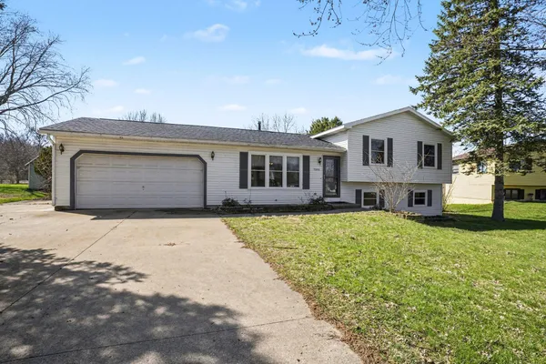 $329,900 | 58446 Greenfield Court, Three Rivers, MI 49093
