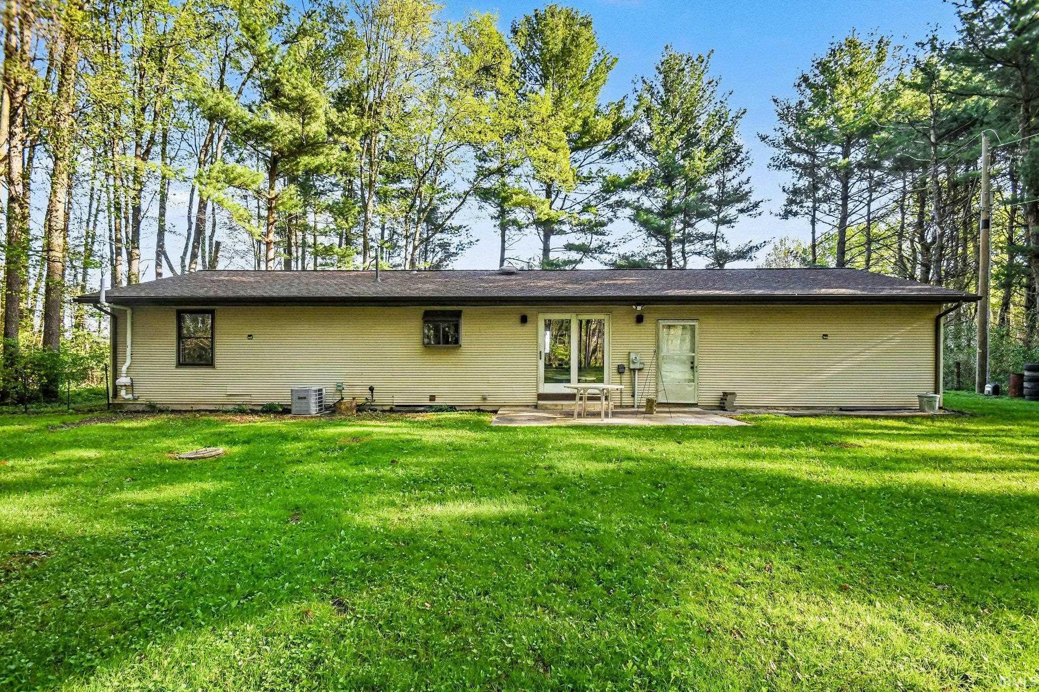 18360 Roosevelt Road South Bend, IN 46614 - Photo 23 of 31 Gallery Image 23