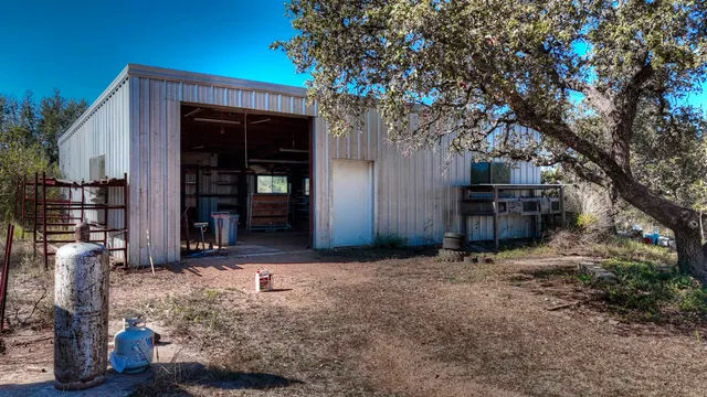 $480,000 | 204 Lagitos Lane, Llano, TX 78643