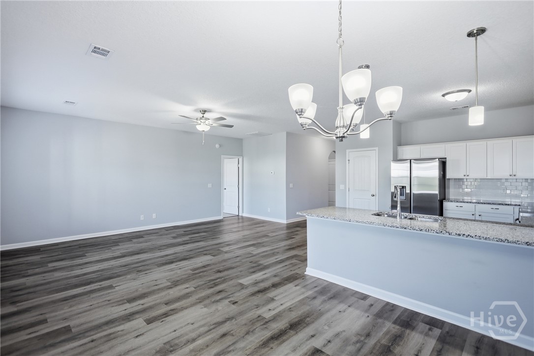 217 Brightleaf Circle Hinesville, GA 31313 - Photo 12 of 44