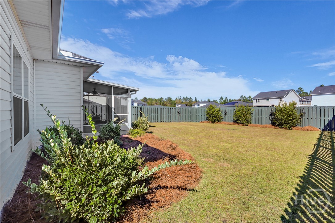 217 Brightleaf Circle Hinesville, GA 31313 - Photo 37 of 44