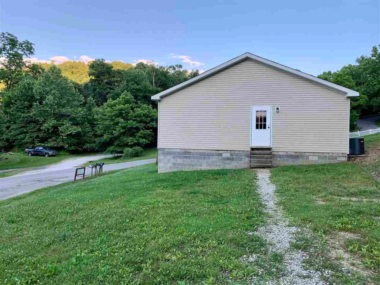108 Genoa Hill Road Genoa, WV 25517 - Photo 18 of 21 Gallery Image 18