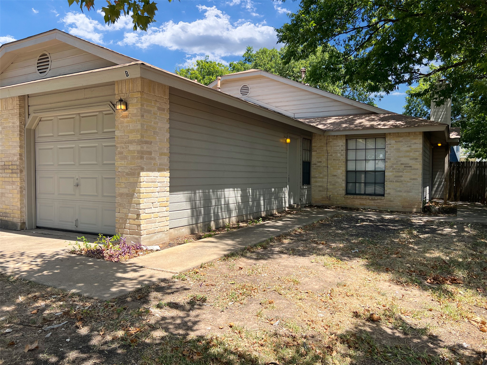 2010 Alex Avenue, Unit B Austin, TX 78728 - Photo 3 of 20