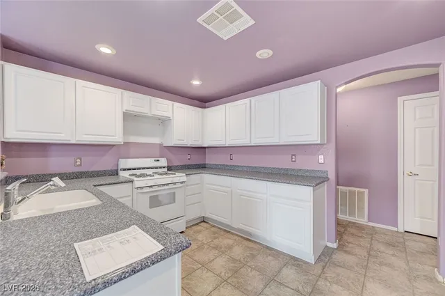 $420,000 | 10711 Pappas Lane, Unit 101, Las Vegas, NV 89144