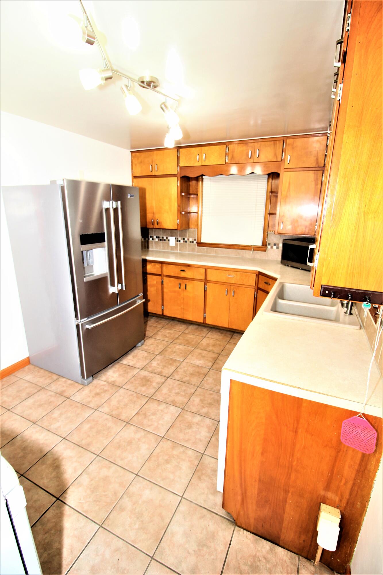 649 Constantine Street Three Rivers, MI 49093 - Photo 14 of 39 IMG_7755 (3)