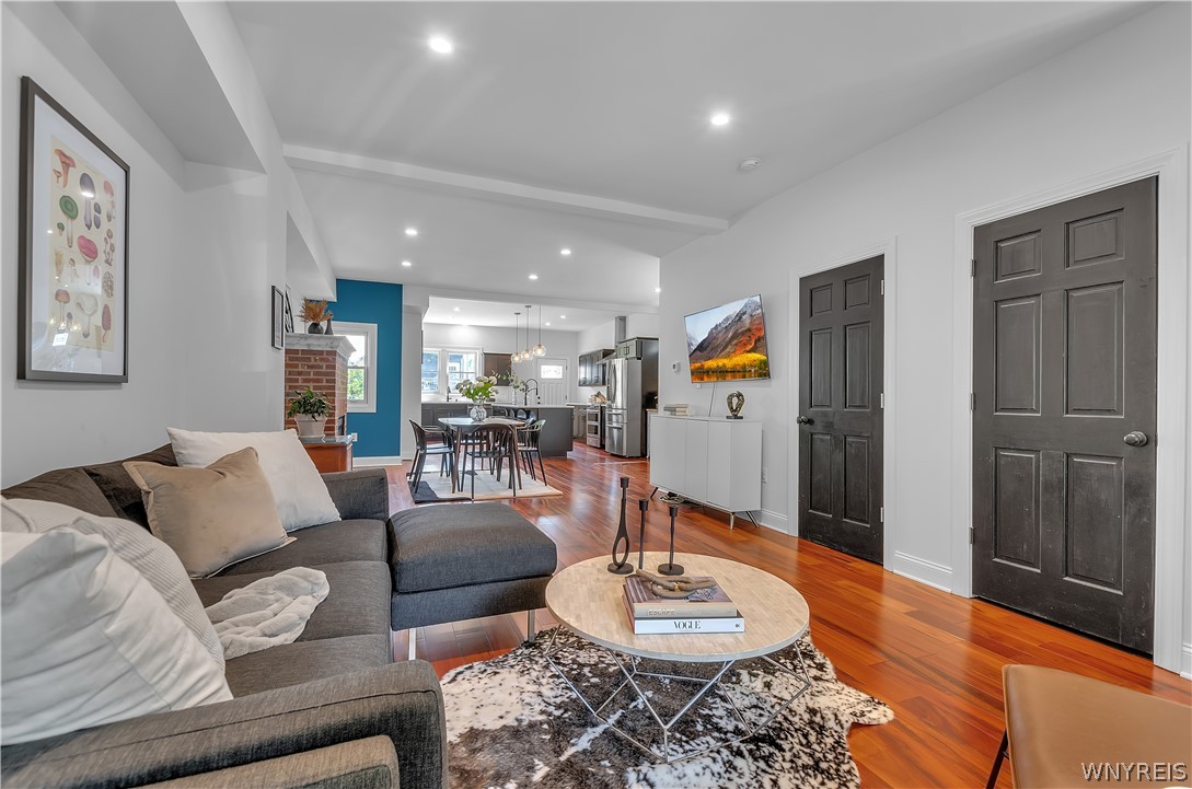 76 Trinity Place Buffalo, NY 14201 - Photo 8 of 49