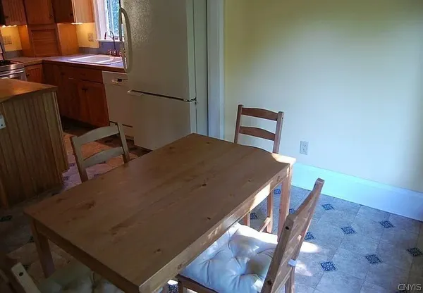 $2,795 | 312 Allen Street, Syracuse, NY 13210