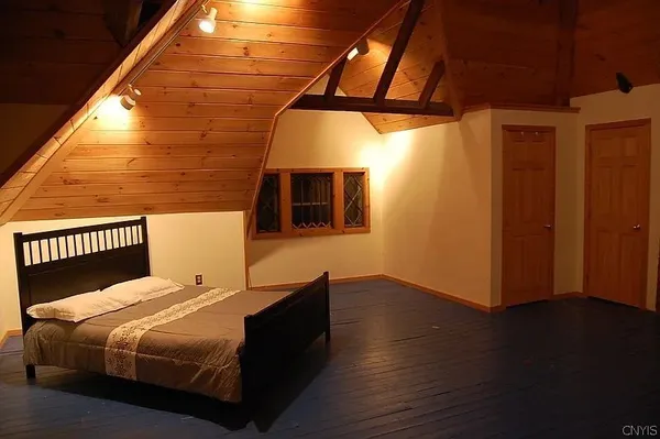 $2,795 | 312 Allen Street, Syracuse, NY 13210