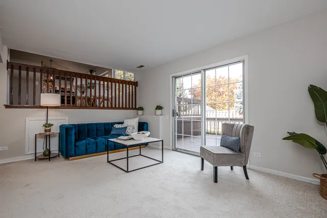 $365,000 | 1199 Pin Oak Trail, Aurora, IL 60506