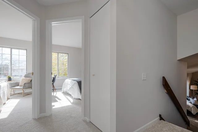 $365,000 | 1199 Pin Oak Trail, Aurora, IL 60506