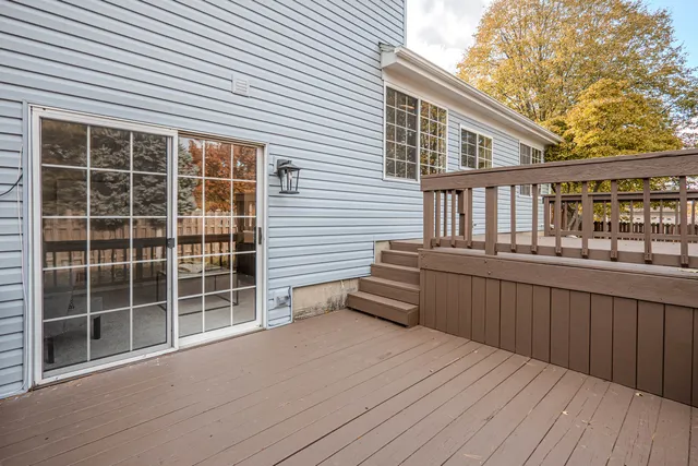 $365,000 | 1199 Pin Oak Trail, Aurora, IL 60506