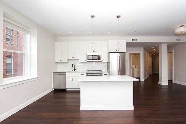 $3,675 | 120 Washington Street, Unit 302, Salem, MA 01970