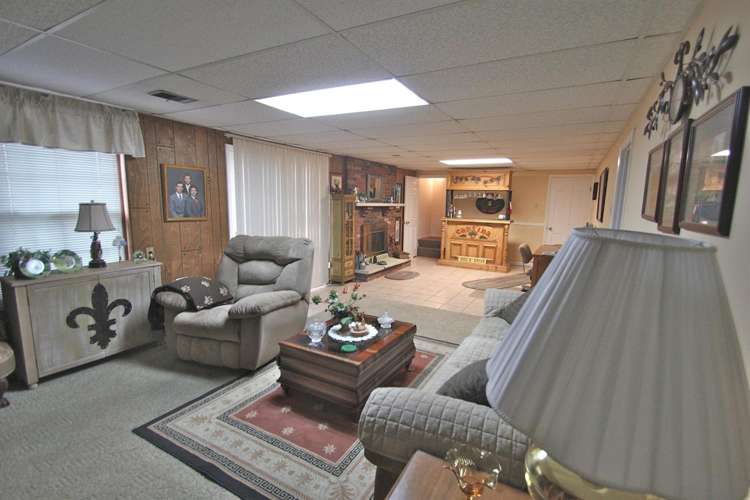 109 Ravenwood Road Versailles, KY 40383 - Photo 38 of 49 Photo 38