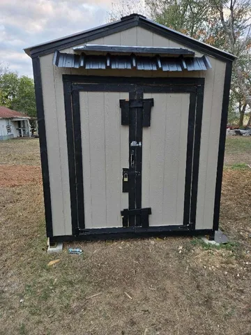 $269,495 | 1525 Waco Street, Gonzales, TX 78629