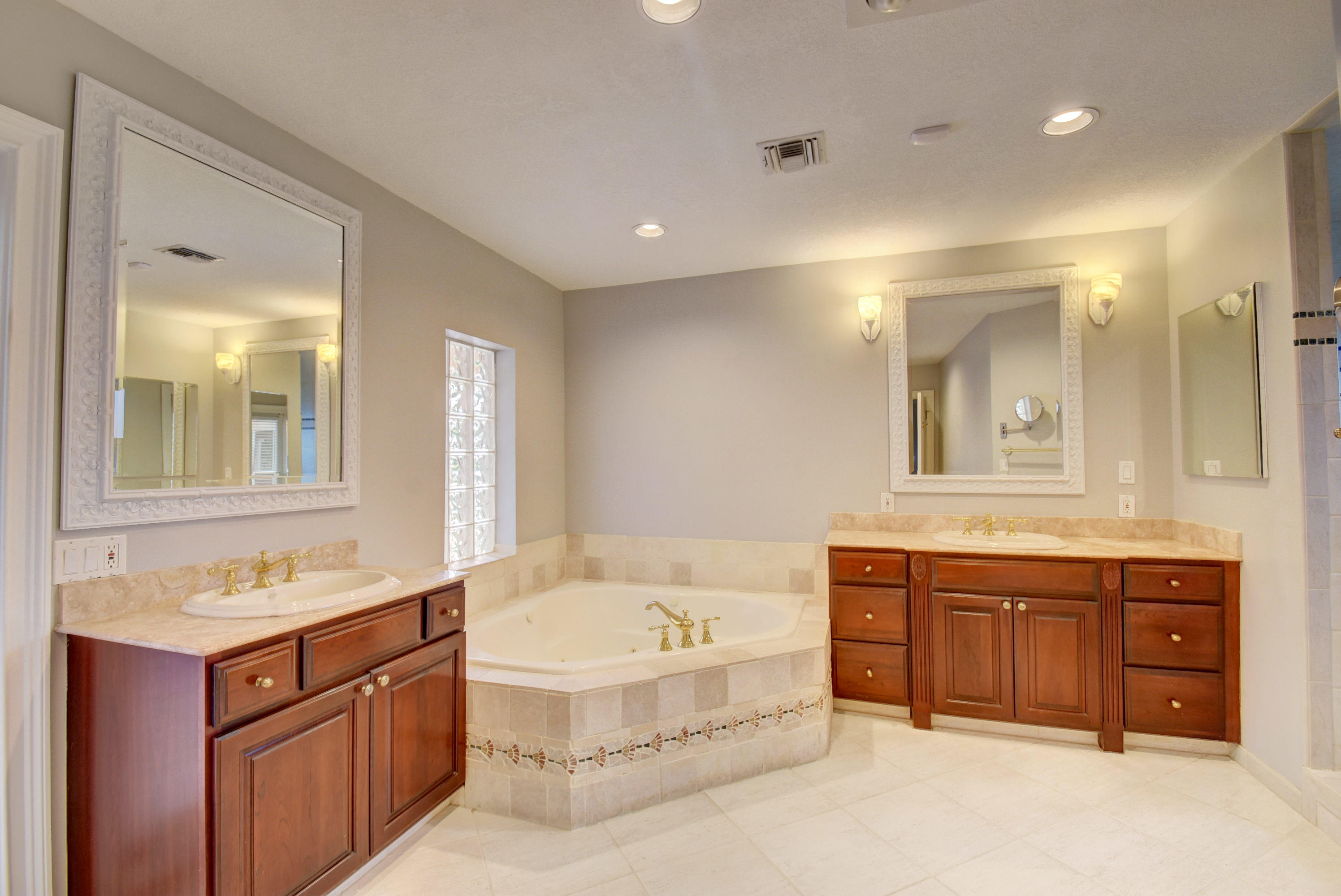 930 Southwest 15th Street Boca Raton, FL 33486 - Photo 21 of 47 Virtuals1 (24)