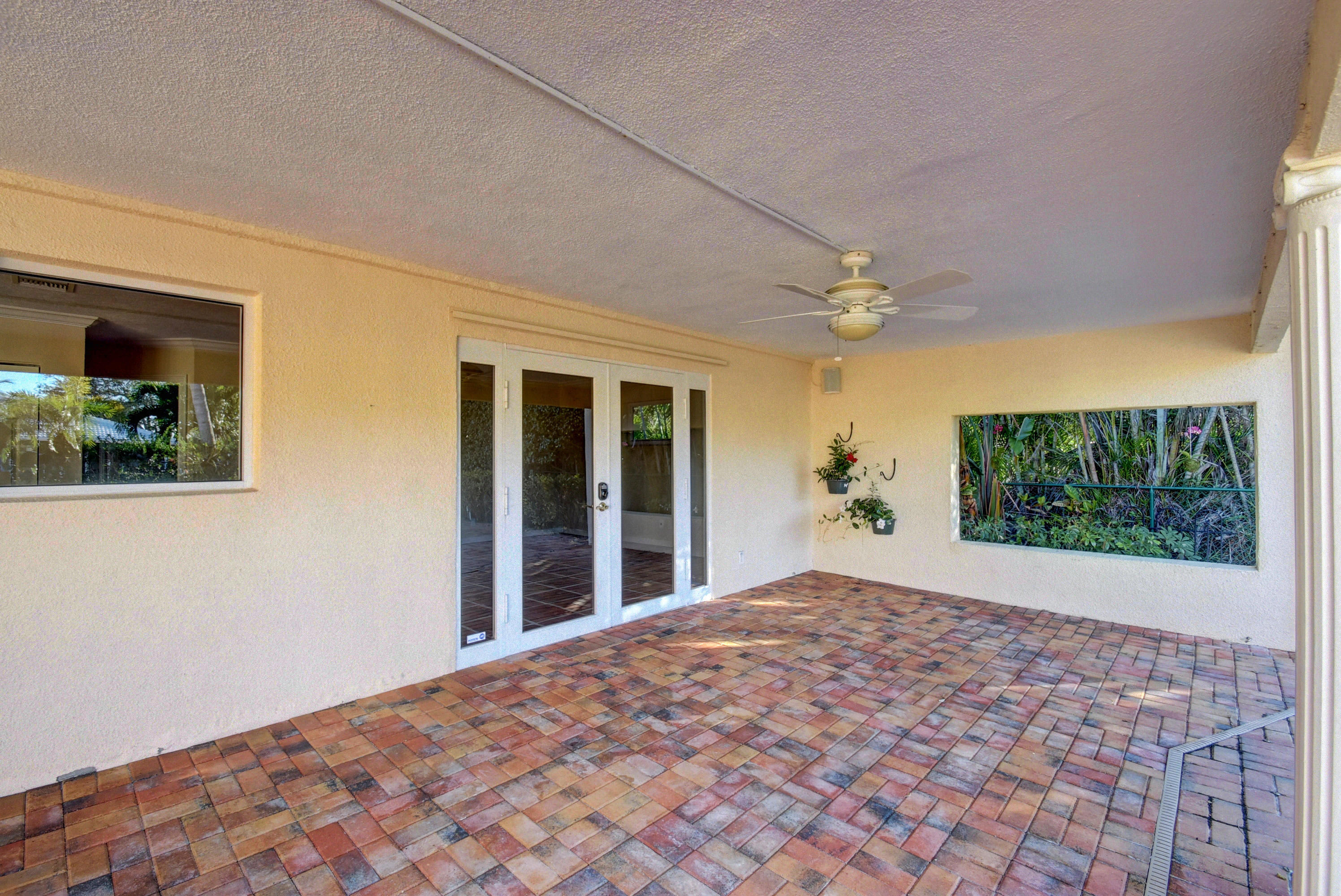 930 Southwest 15th Street Boca Raton, FL 33486 - Photo 34 of 47 Virtuals1 (37)