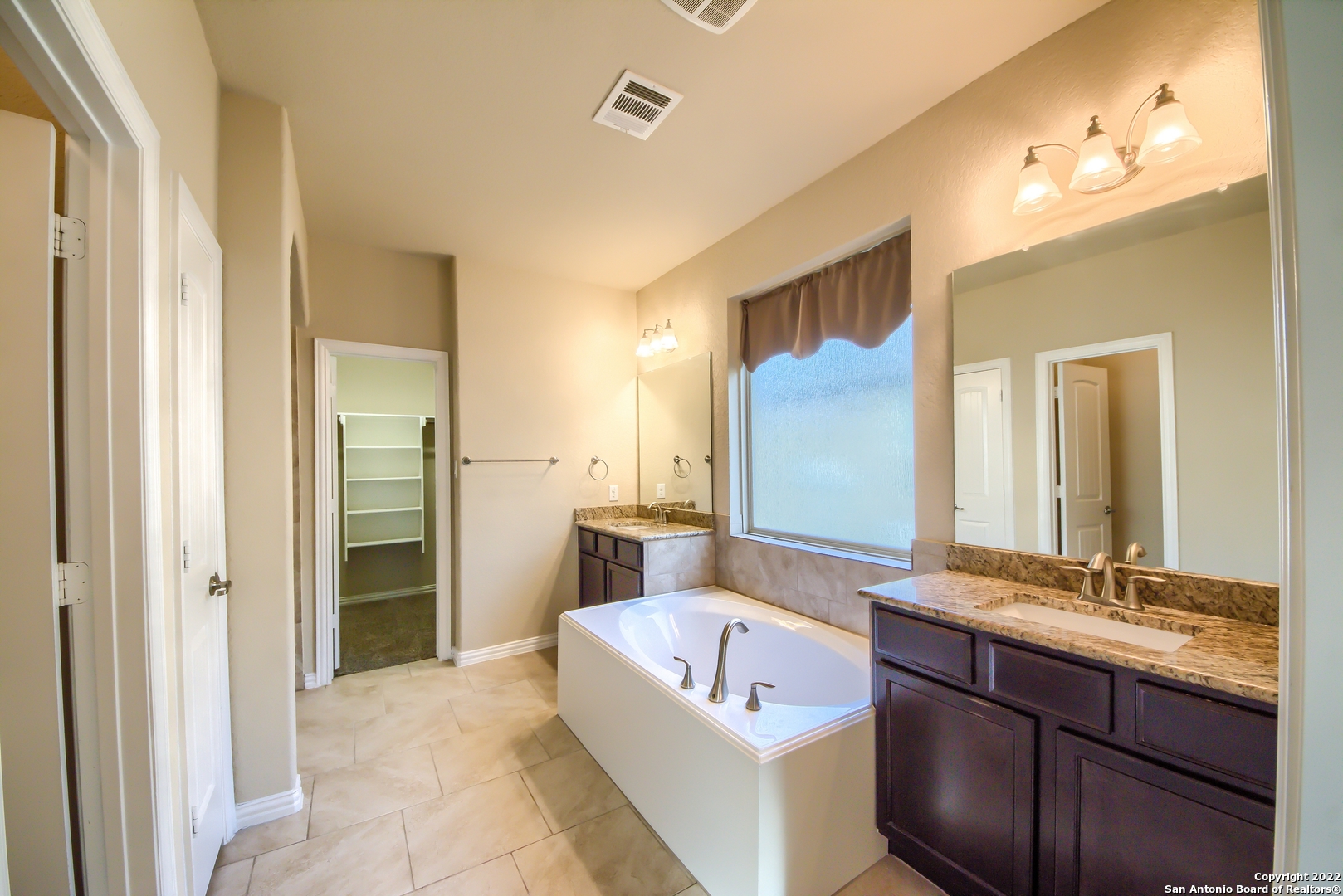 714 Raceland Road San Antonio, TX 78245 - Photo 23 of 36