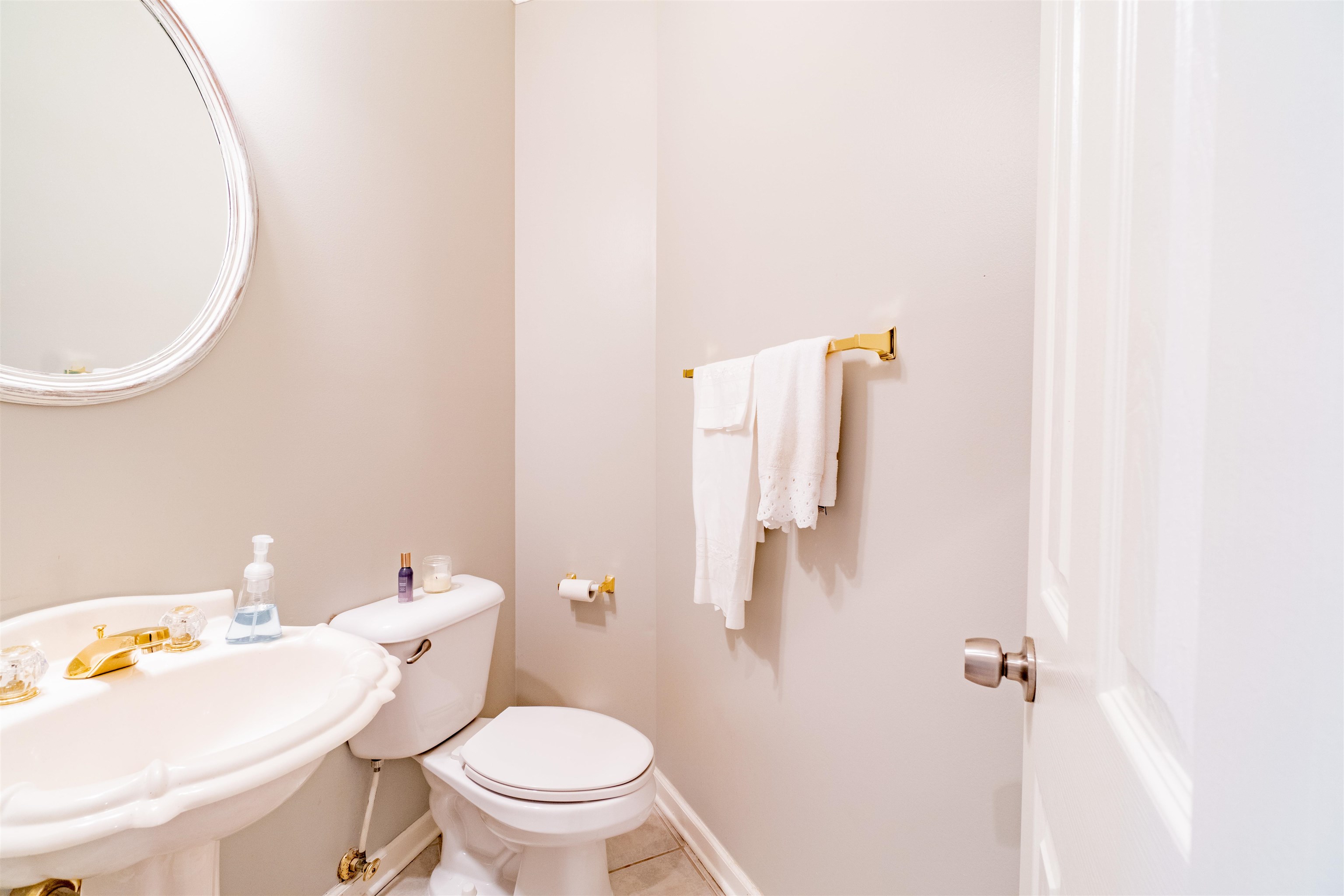 1686 Village Ridge Road Collierville, TN 38017 - Photo 12 of 27 Gallery Image 12