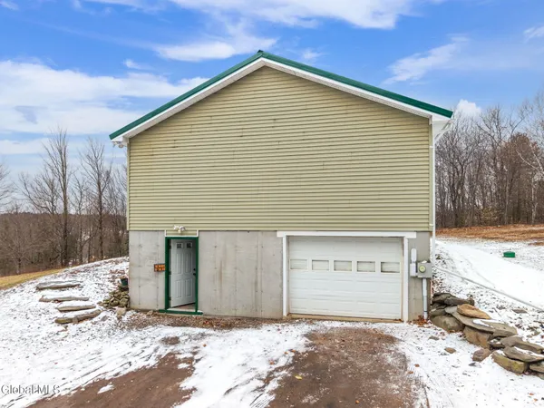 $344,900 | 513 Stone Store Road, Broome, NY 12122