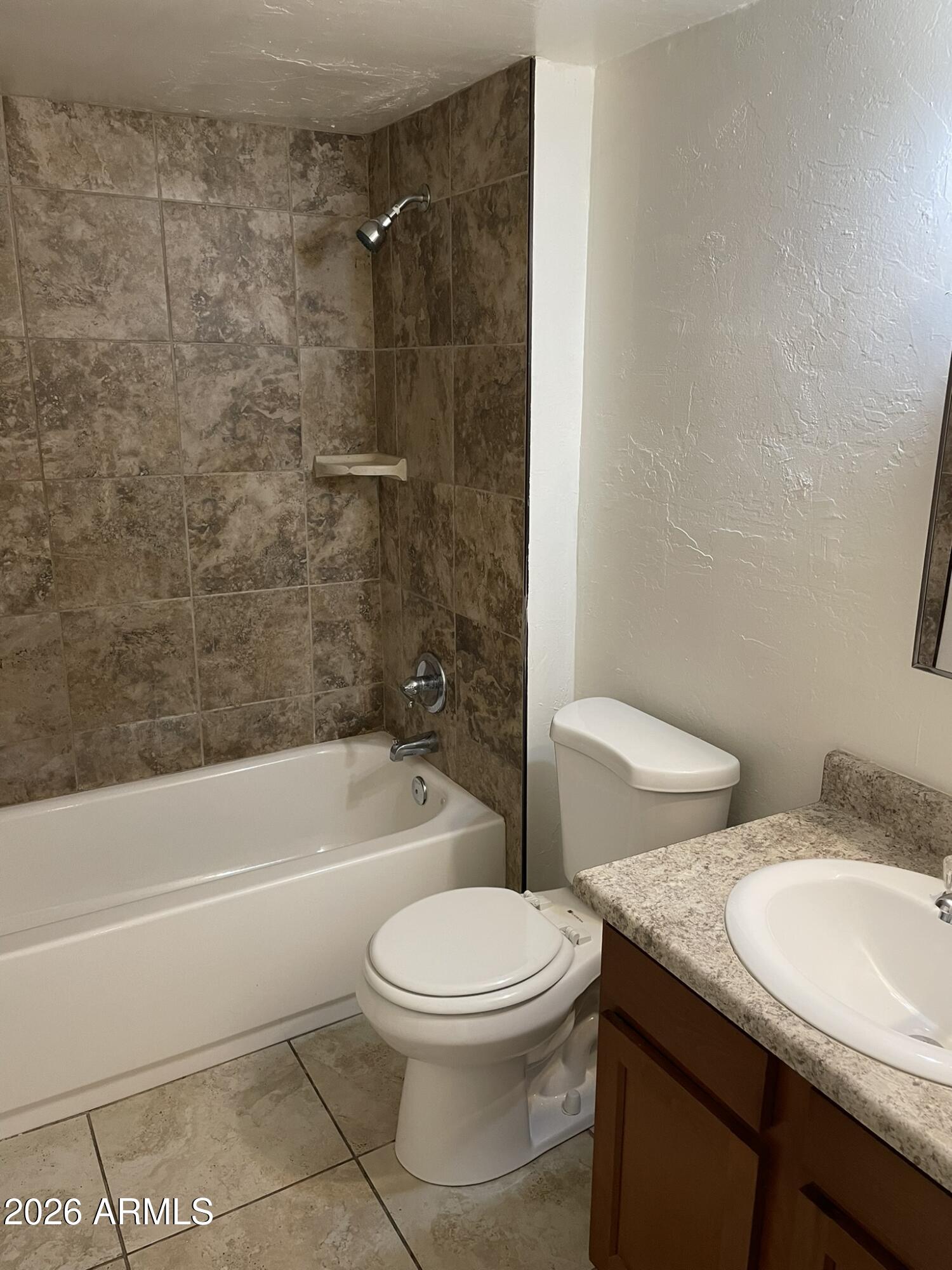 1222 East Mountain View Road, Unit 106 Phoenix, AZ 85020 - Photo 6 of 19 IMG_2849