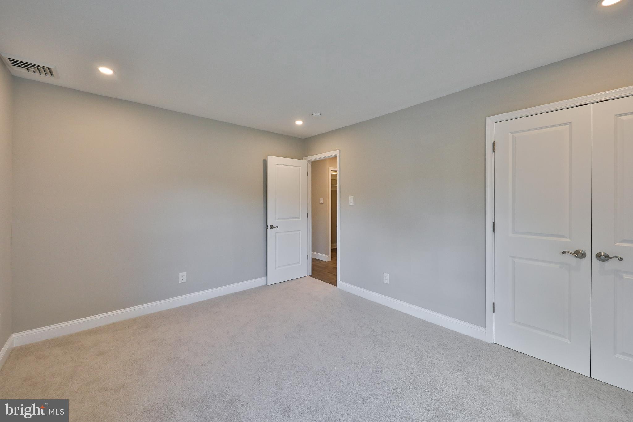8719 Patton Road Glenside, PA 19038 - Photo 18 of 28 Gallery Image 18