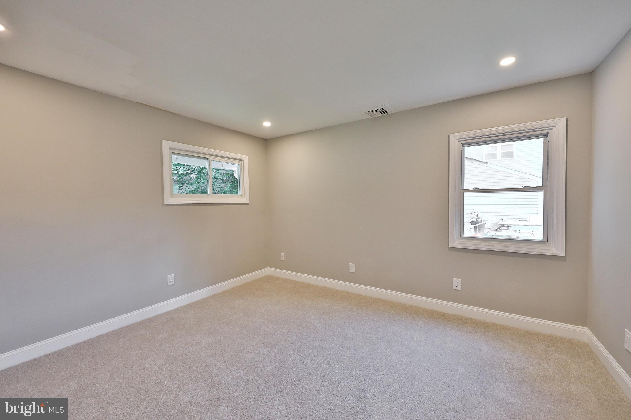8719 Patton Road Glenside, PA 19038 - Photo 19 of 28 Gallery Image 19