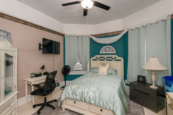 $329,900 | 406 South 3rd Street, Watertown, WI 53094