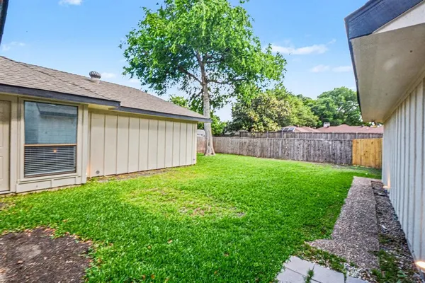$425,000 | 3708 Trilogy Drive, Plano, TX 75075