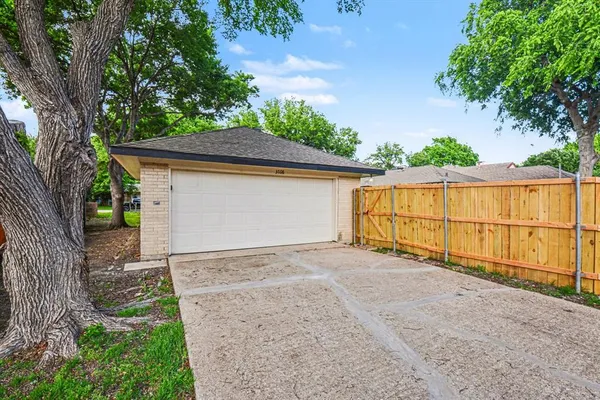 $425,000 | 3708 Trilogy Drive, Plano, TX 75075