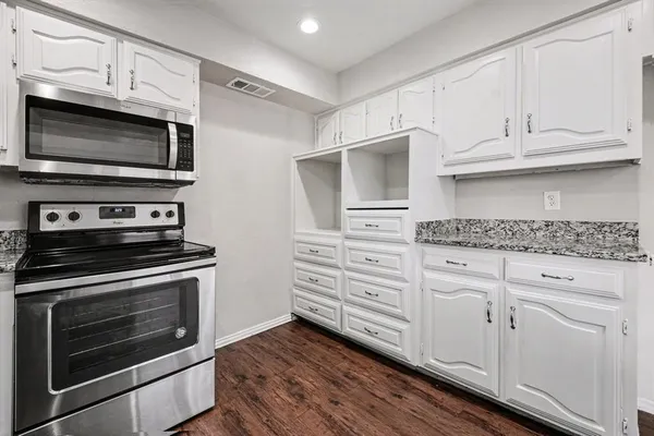 $425,000 | 3708 Trilogy Drive, Plano, TX 75075