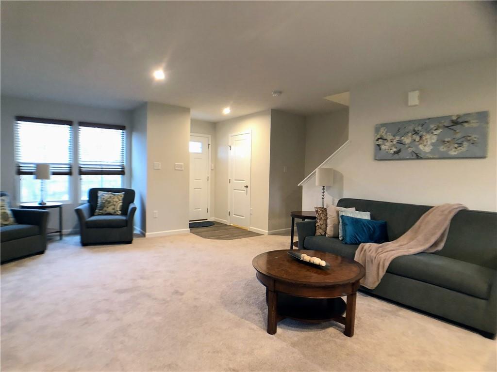 192 Scarlet Drive Pittsburgh, PA 15239 - Photo 6 of 25