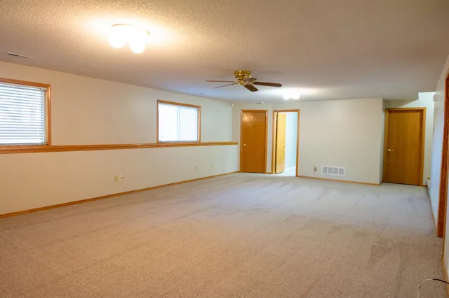 $285,000 | 5408 East 49th Street North, Bel Aire, KS 67220