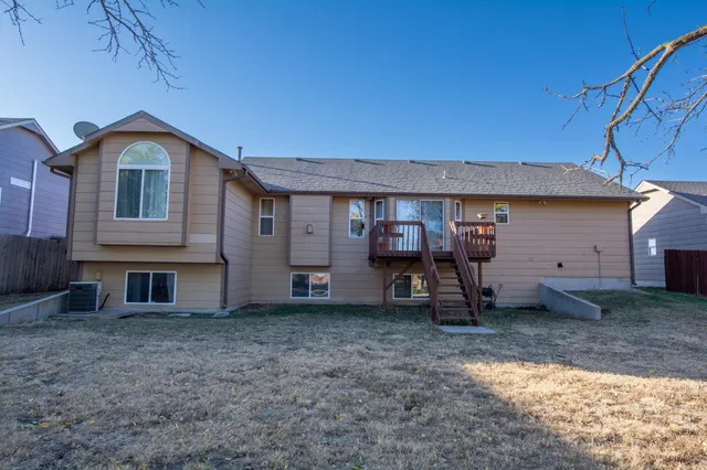 $285,000 | 5408 East 49th Street North, Bel Aire, KS 67220