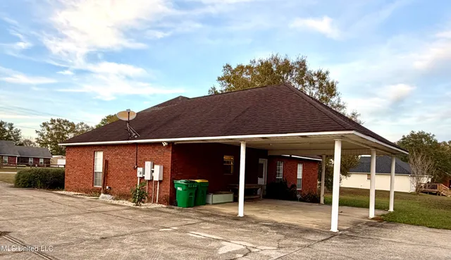 $319,000 | 6902 Tanner Williams Road, Lucedale, MS 39452