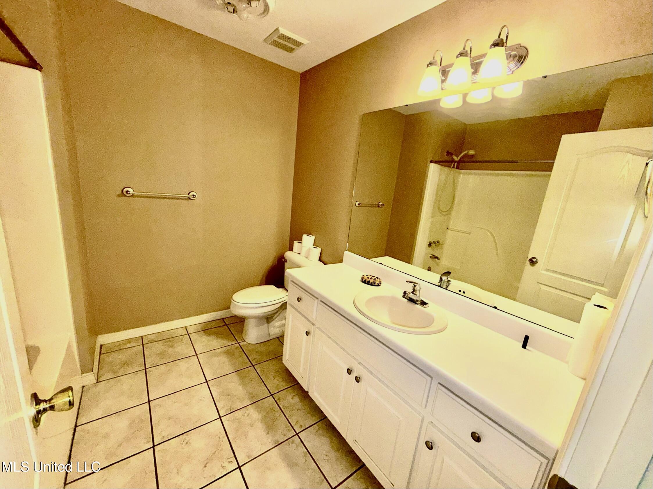 6902 Tanner Williams Road Lucedale, MS 39452 - Photo 17 of 35 IMG_1405