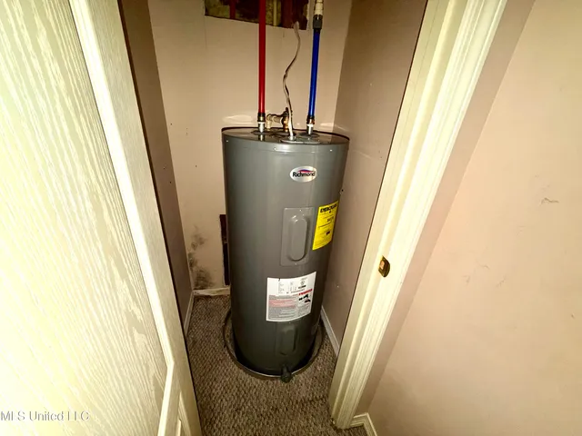 $319,000 | 6902 Tanner Williams Road, Lucedale, MS 39452