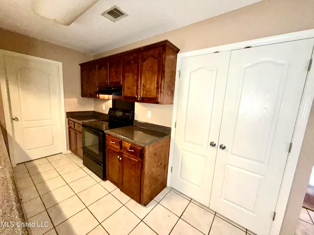 $319,000 | 6902 Tanner Williams Road, Lucedale, MS 39452