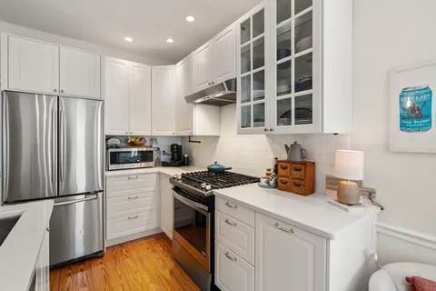 $795,000 | 614 East 3rd Street, Unit 1, Boston, MA 02127