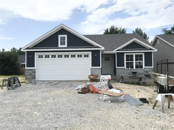 $319,900 | 1649 Flagstaff Drive, Festus, MO 63028
