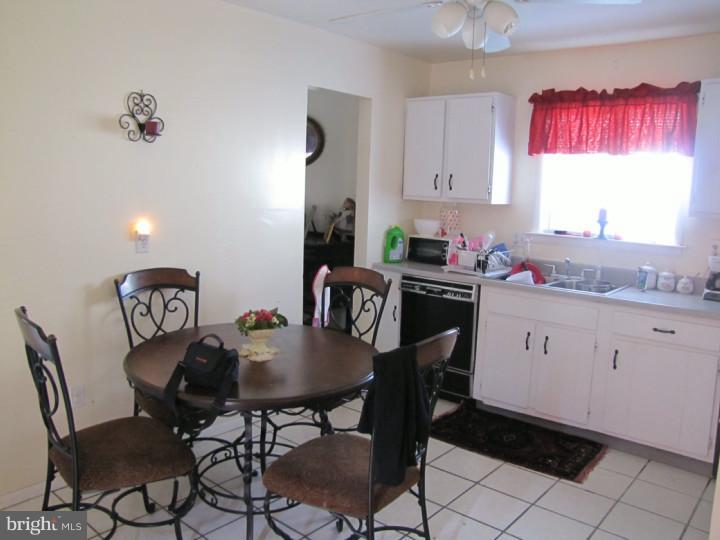 119 Harvest Road Swedesboro, NJ 08085 - Photo 9 of 19 Kitchen