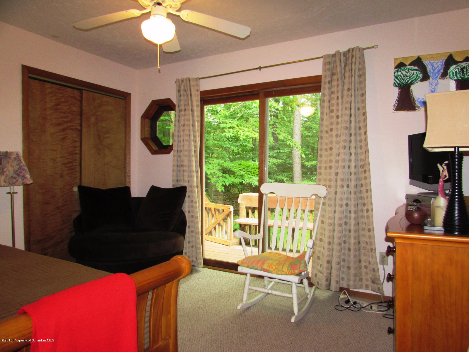 41 Ridge Road Gouldsboro, PA 18424 - Photo 18 of 33 Gallery Image 18