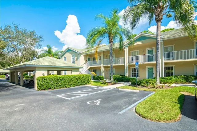 $2,000 | 25735 Lake Amelia Way, Unit 101, Bonita Springs, FL 34135