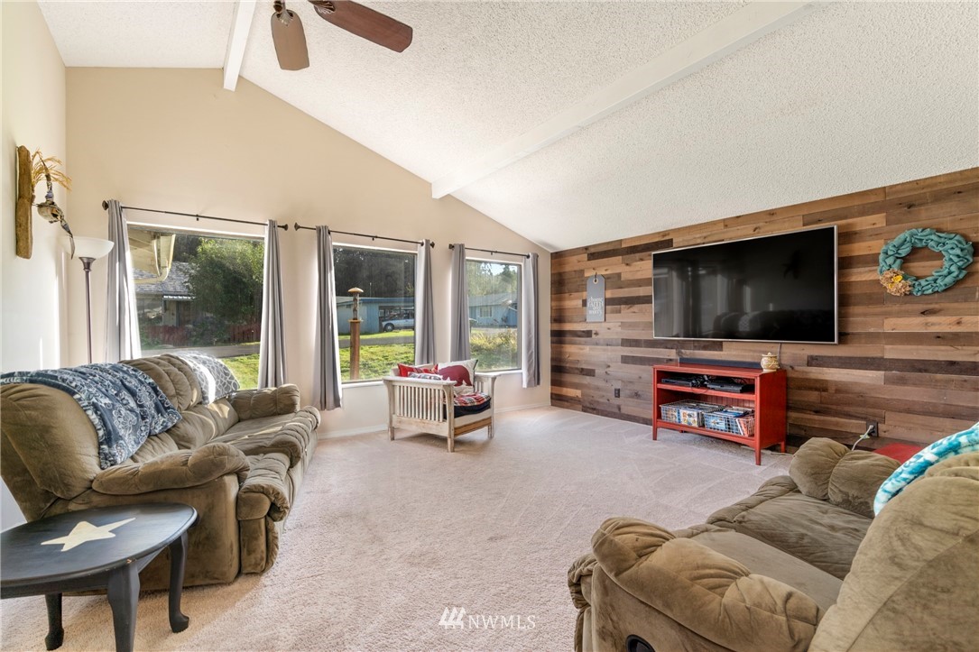 523 Ostman Road Raymond, WA 98577 - Photo 14 of 20 Gallery Image 14