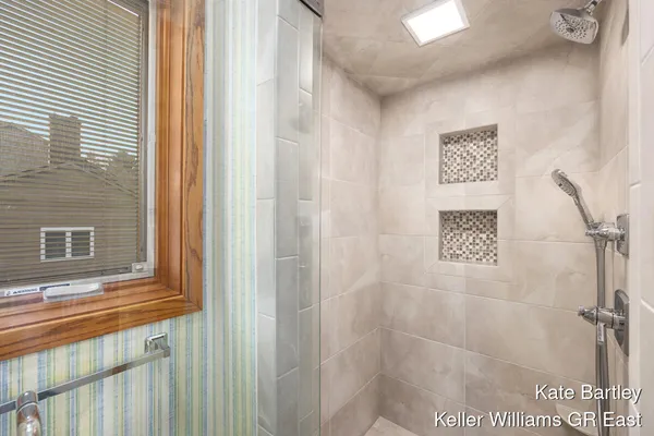 $587,400 | 7690 Tobemory Court Southeast, Ada, MI 49301