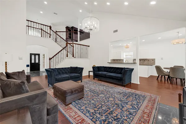 $2,900 | 8307 Summer Reef Drive, Houston, TX 77095