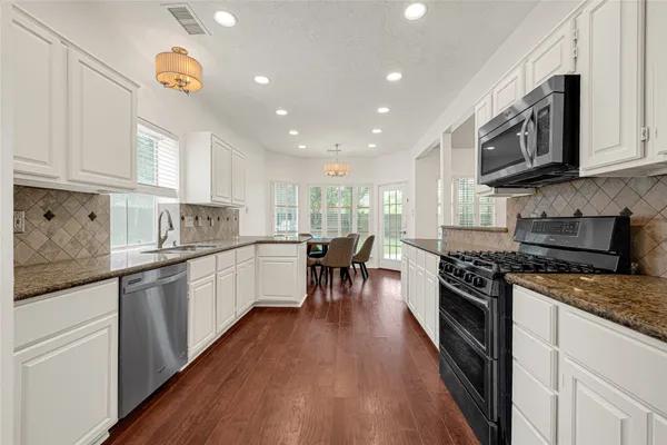 $2,900 | 8307 Summer Reef Drive, Houston, TX 77095