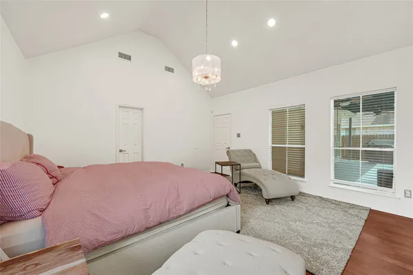 $2,900 | 8307 Summer Reef Drive, Houston, TX 77095