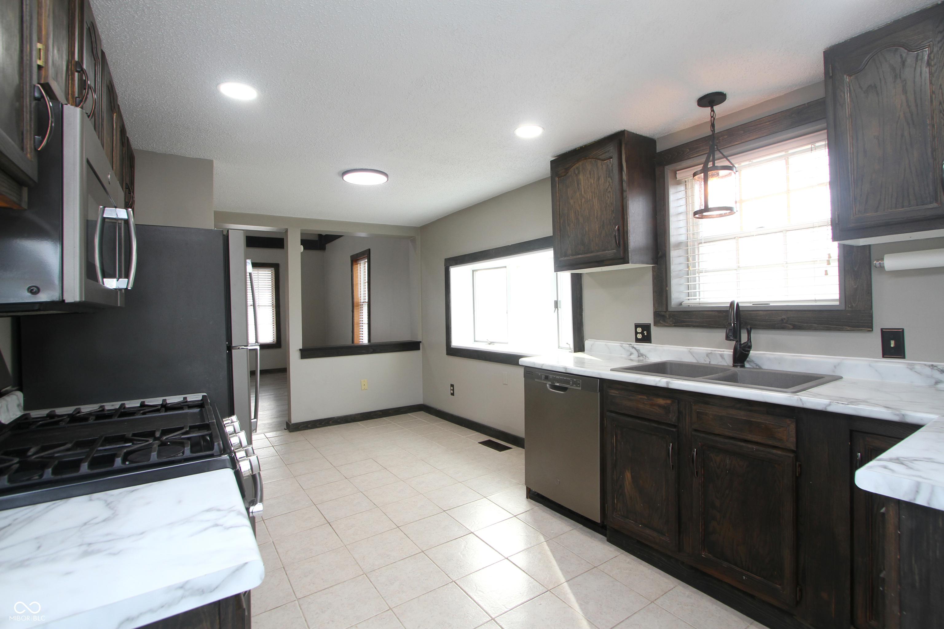 3006 Huntsville Road Pendleton, IN 46064 - Photo 12 of 27