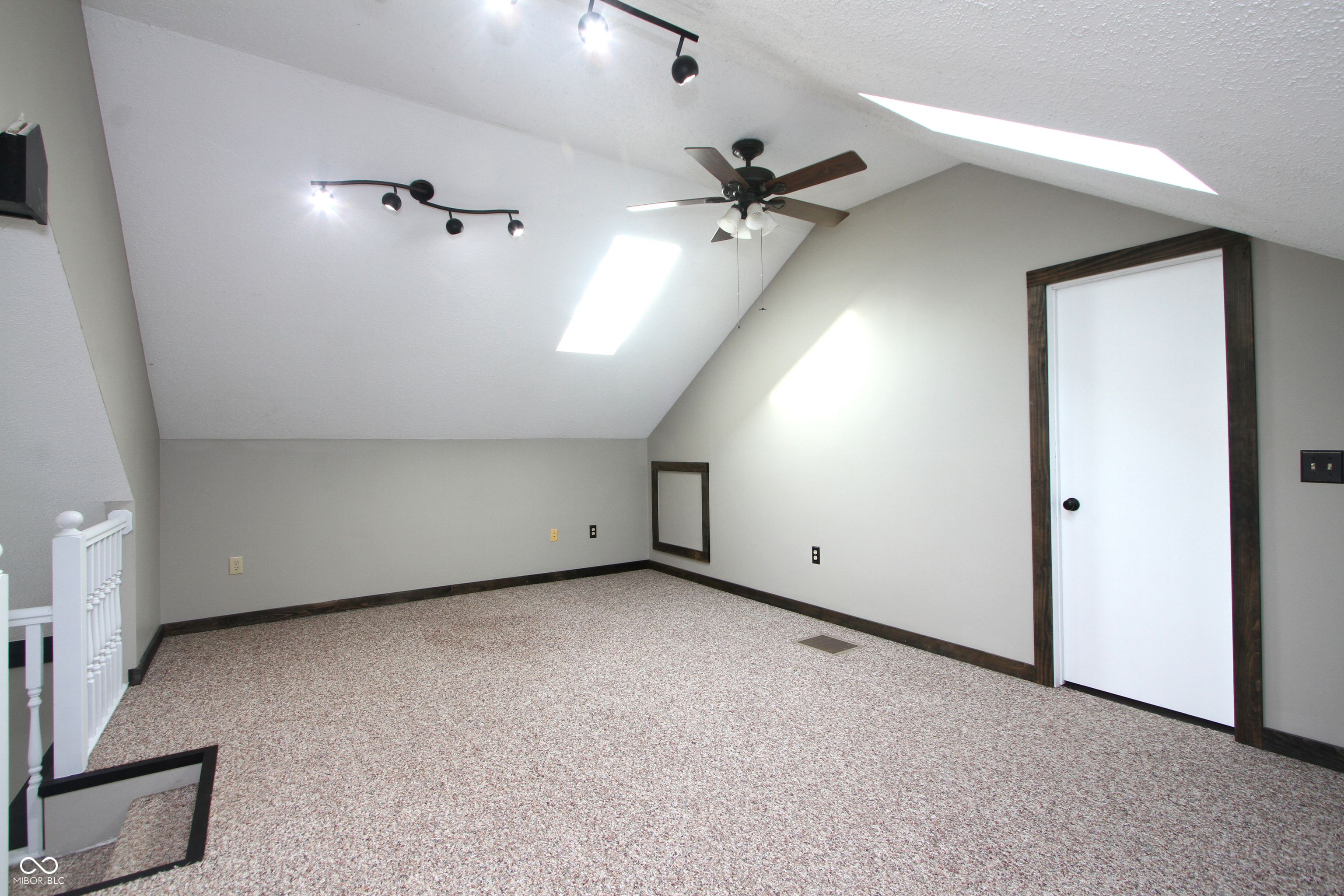 3006 Huntsville Road Pendleton, IN 46064 - Photo 21 of 27